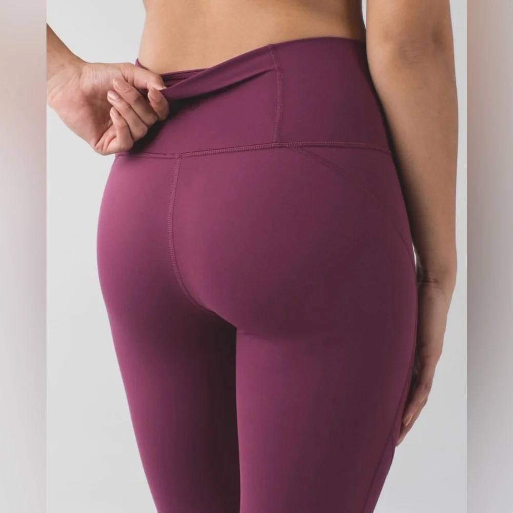 Lululemon Women’s High Times Leggings Metta